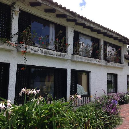 Mansion Samzara Hosteleria Sangolquí Buitenkant foto
