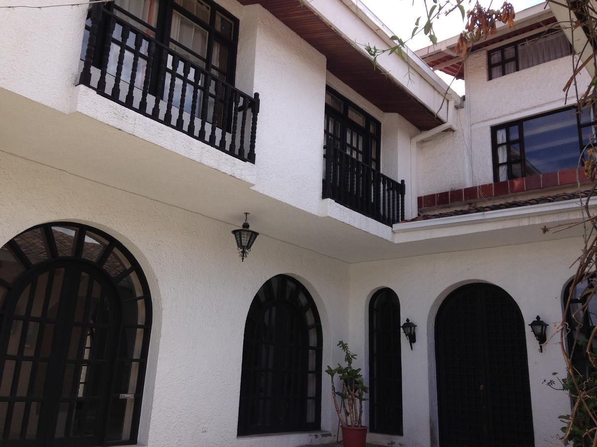 Mansion Samzara Hosteleria Sangolquí Buitenkant foto