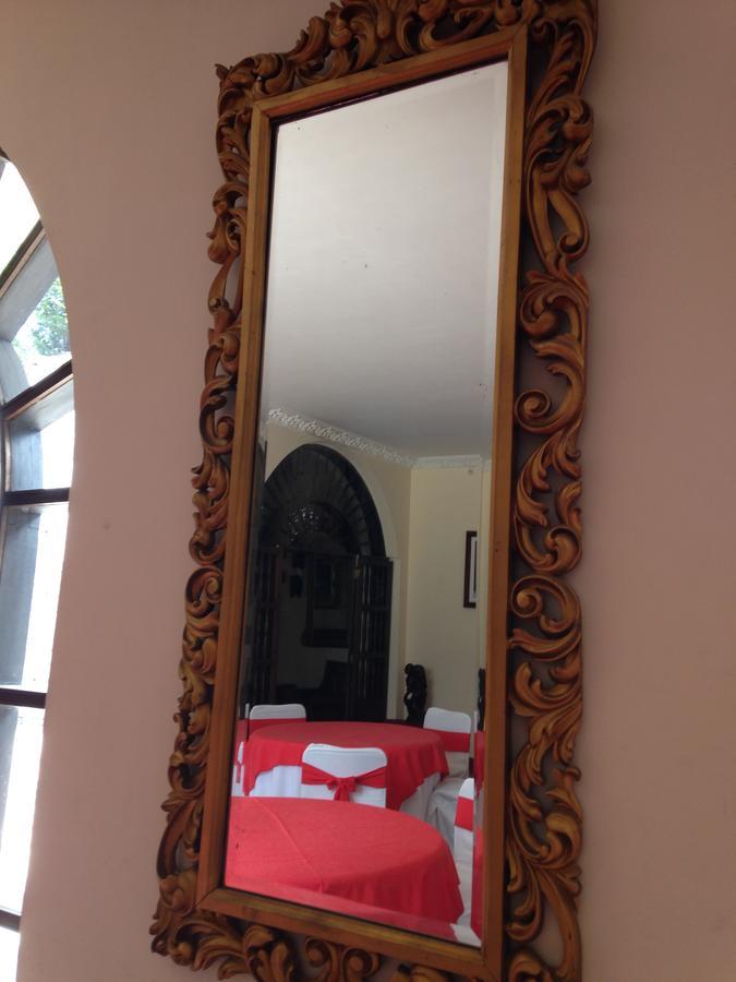 Mansion Samzara Hosteleria Sangolquí Buitenkant foto