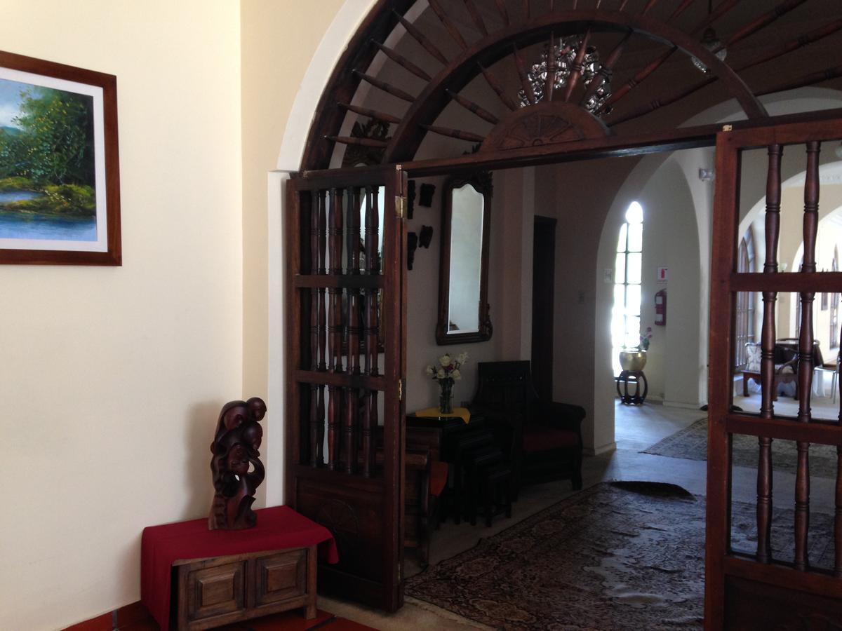 Mansion Samzara Hosteleria Sangolquí Buitenkant foto